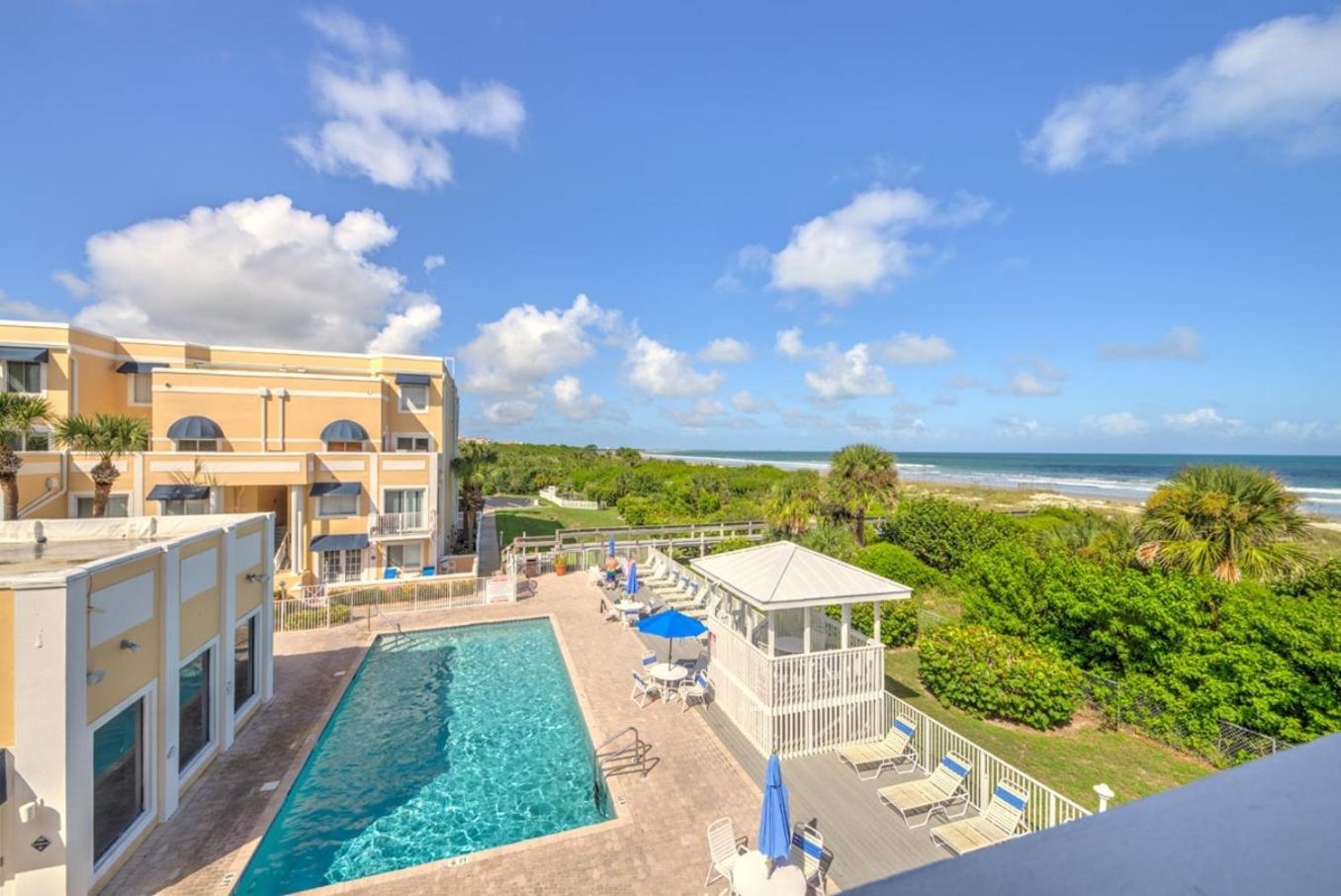 Oceanfront Royal Mansions! Paradise Awaits! Hébergement de vacances *